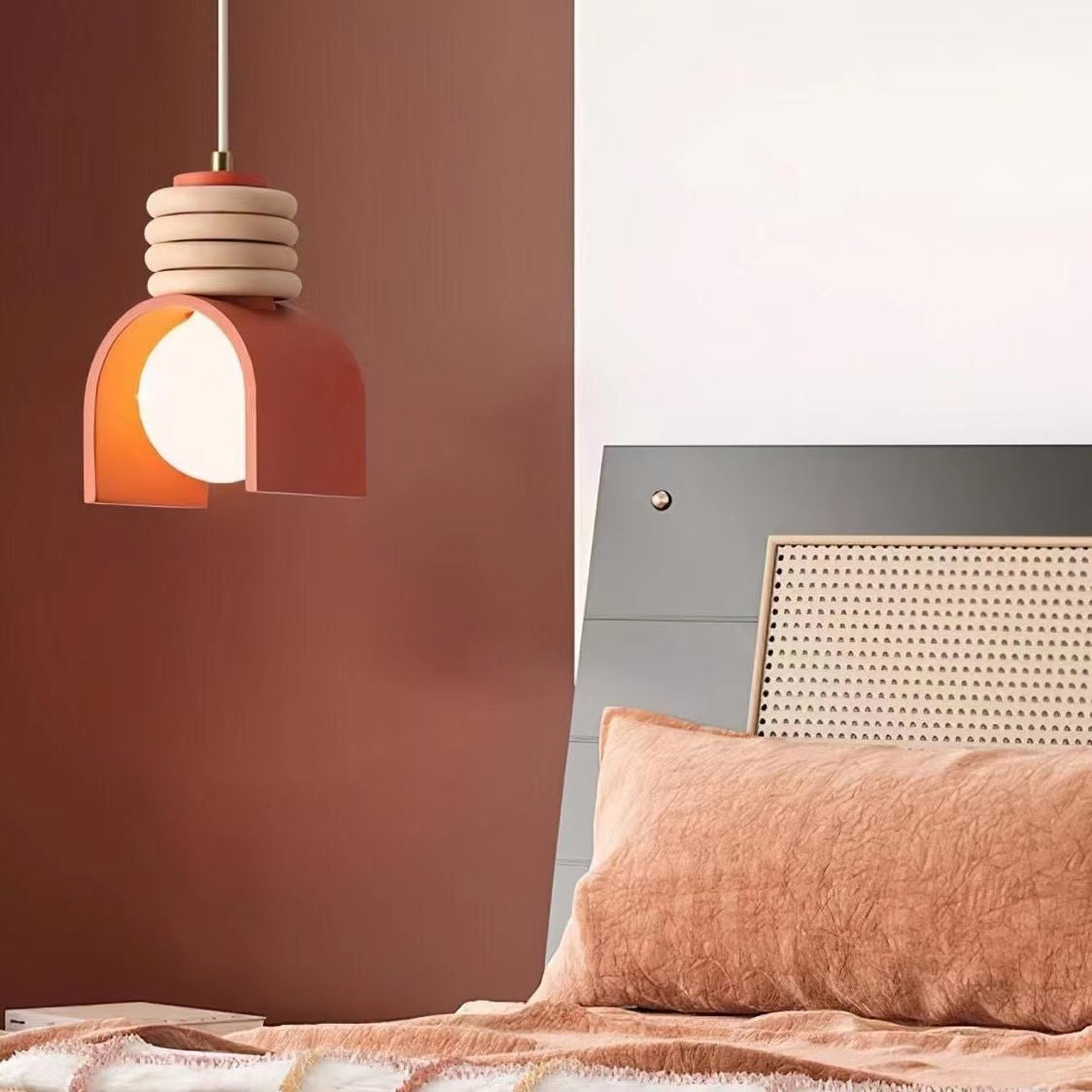 American Rustic Style Resin LED Pendant Light