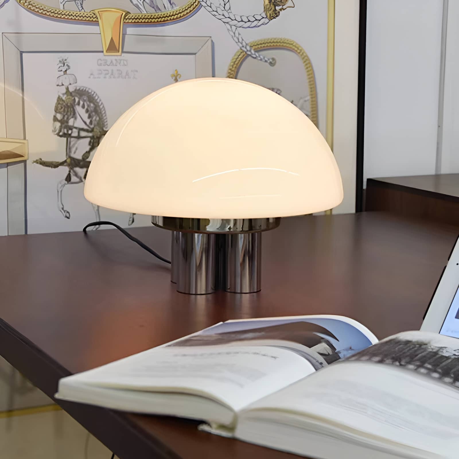 Bauhaus Jellyfish White Glass Table Lamp