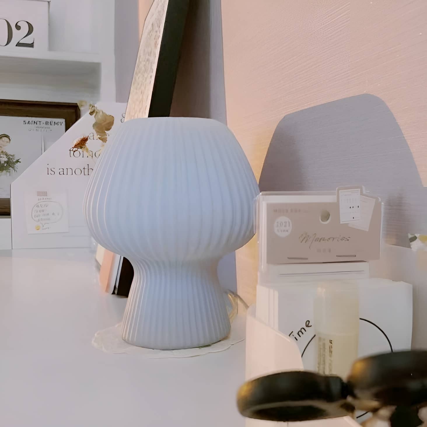 Cute Ribbed Glass Mushroom Bedside Lamp