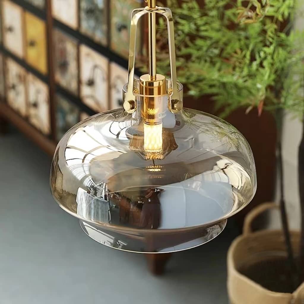 Suspension industrielle en verre ambré