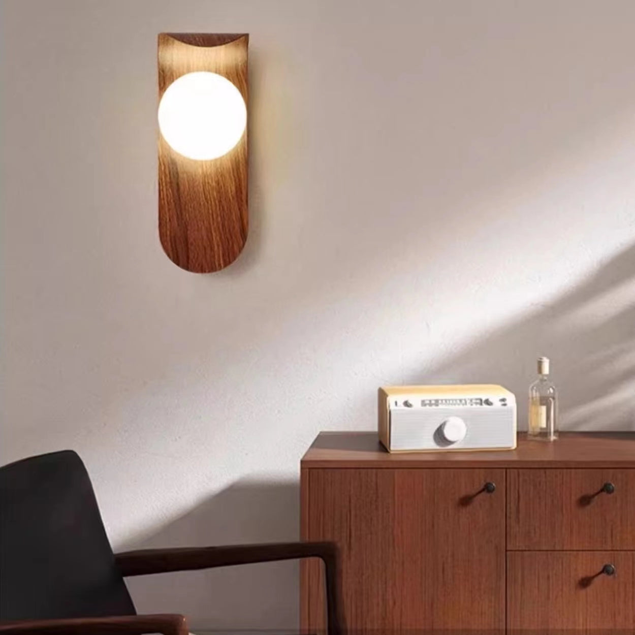 Minimalist Arc Plate Globe Wall Lamp