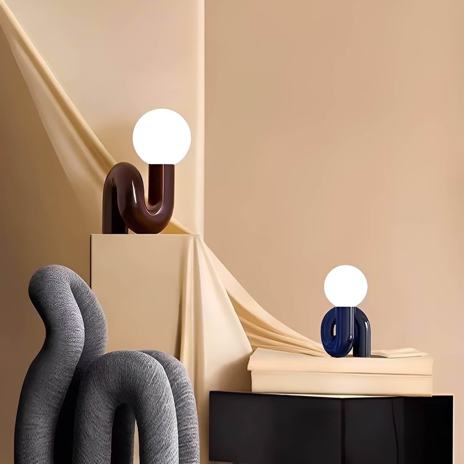 Modern Neotenic Art Deco Table Lamp