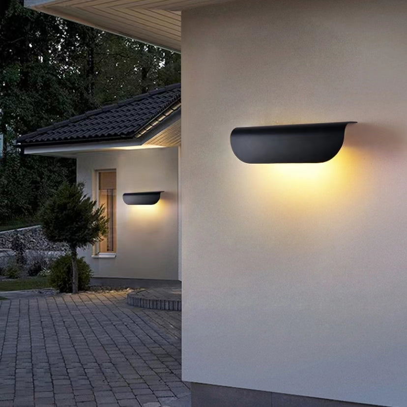 Modern Waterproof LED Outdoor Wall Light