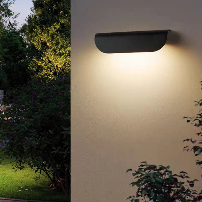 Modern Waterproof LED Outdoor Wall Light