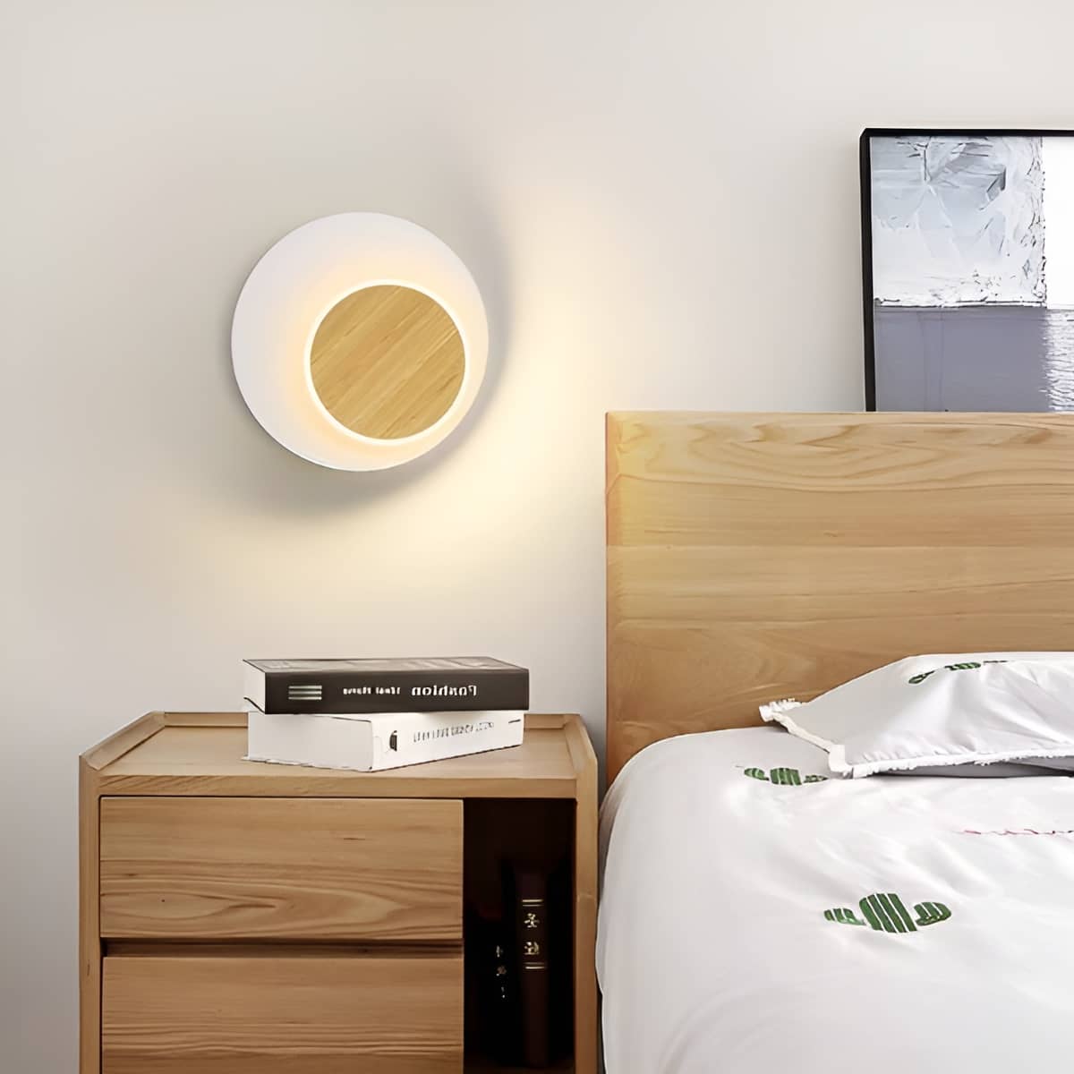 Minimalist Rotatable LED Wall Lamp for Modern Interiors