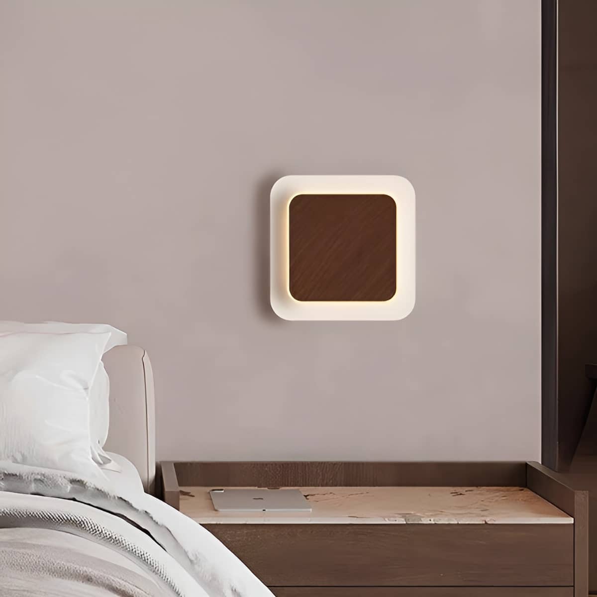 Minimalist Rotatable LED Wall Lamp for Modern Interiors