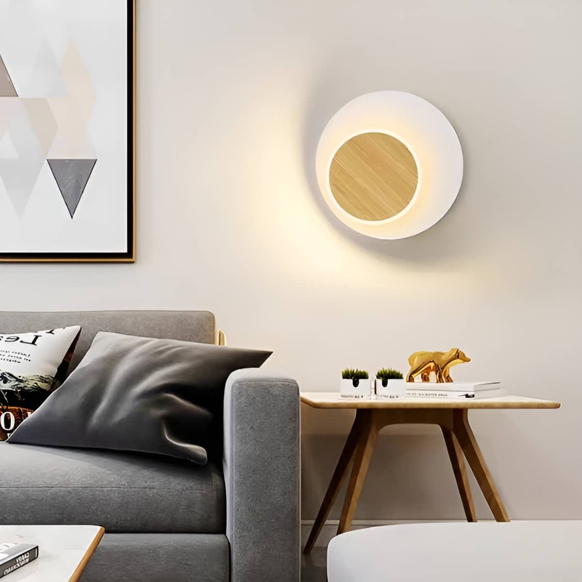Minimalist Rotatable LED Wall Lamp for Modern Interiors