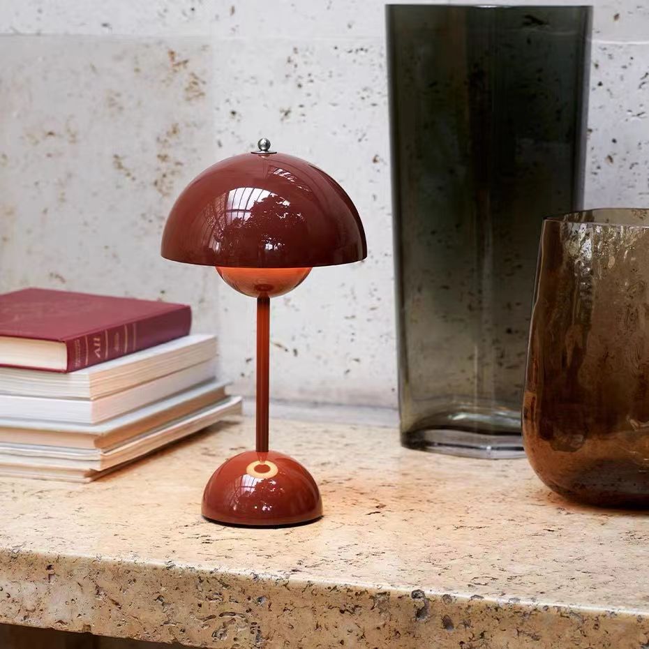 Scandinavian Minimalist Flowerpot Rechargeable Table Lamp