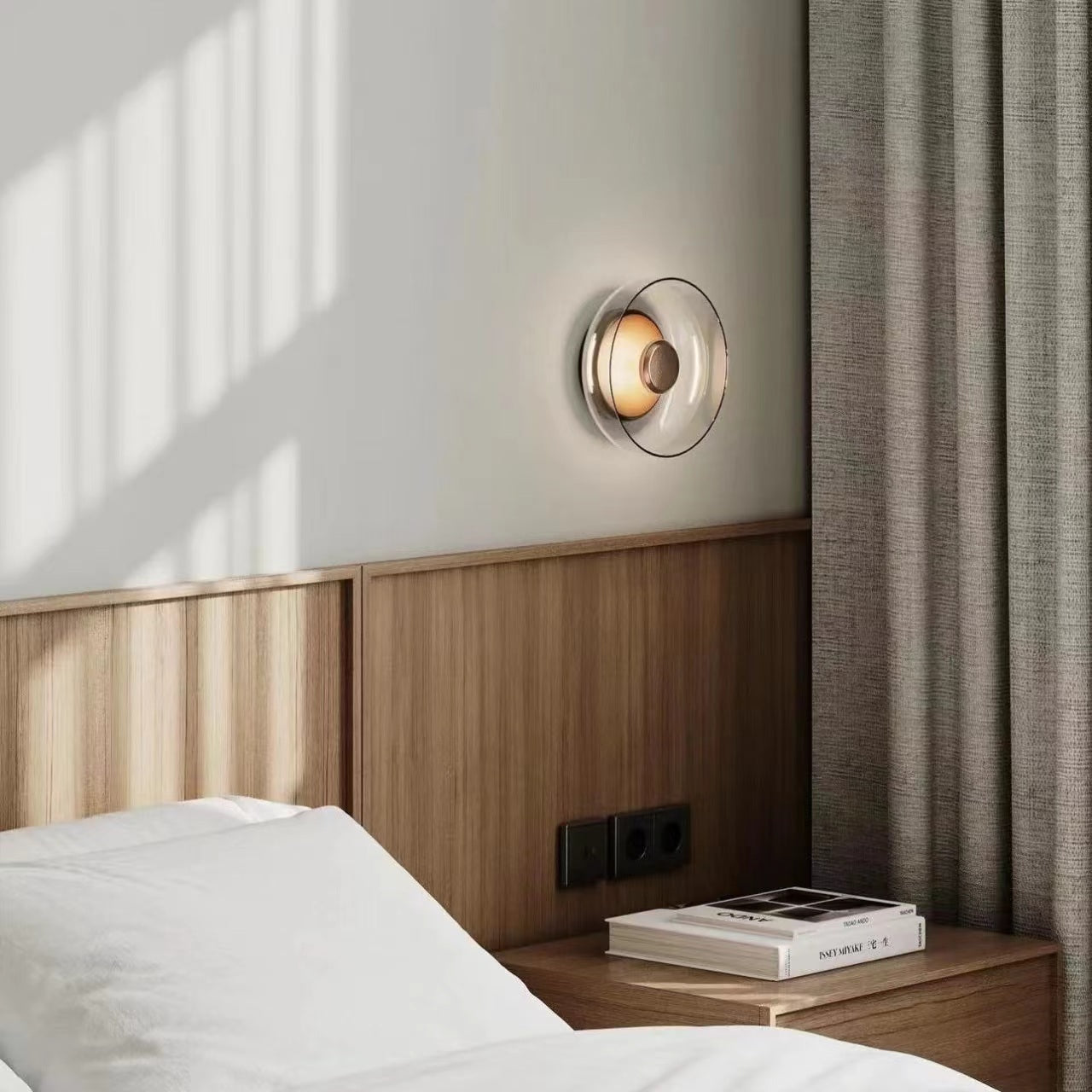 Nordic Blossi Disc LED Glass Wall Light