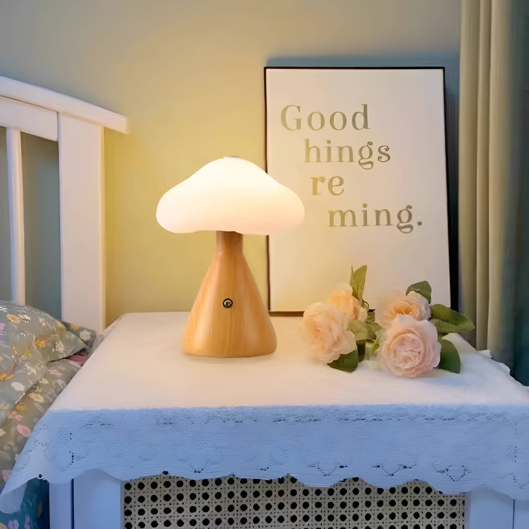 Modern Rechargeable Mushroom Shaped Table Lamp