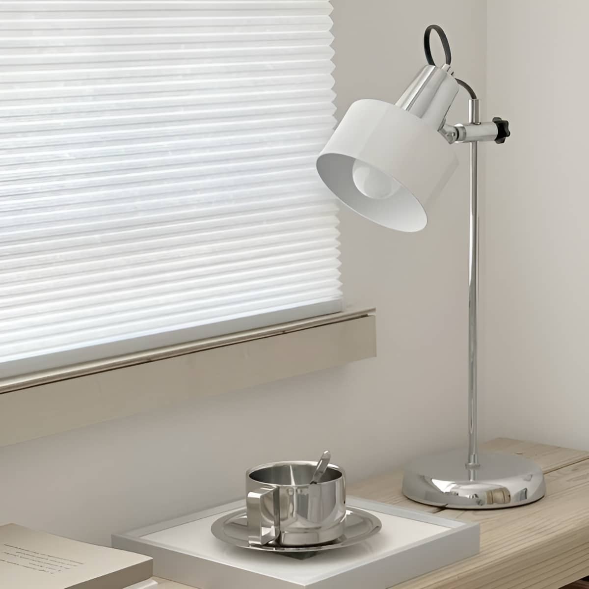 Rechargeable Cylinder Bauhaus Industrial Desk Lamp