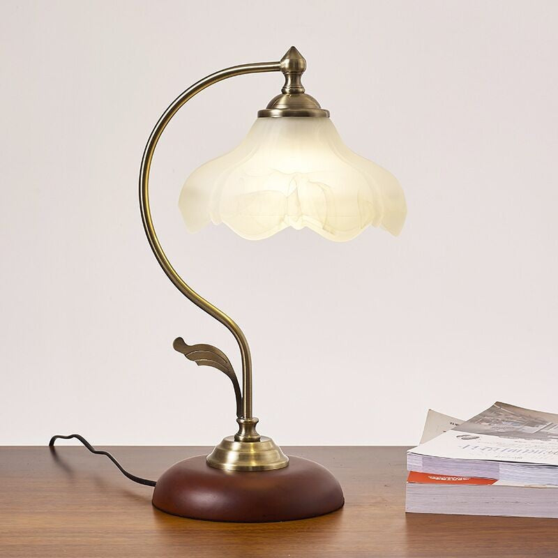 Antique Classic Glass Flower Table Lamp