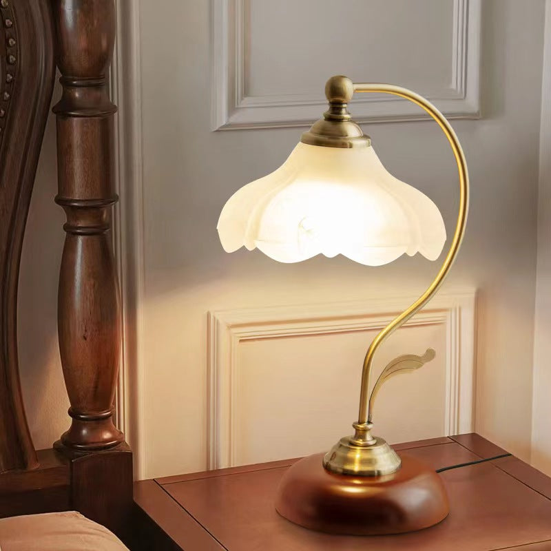 Antique Classic Glass Flower Table Lamp