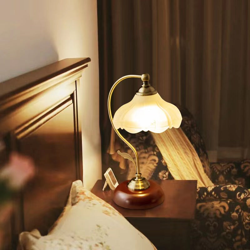 Antique Classic Glass Flower Table Lamp