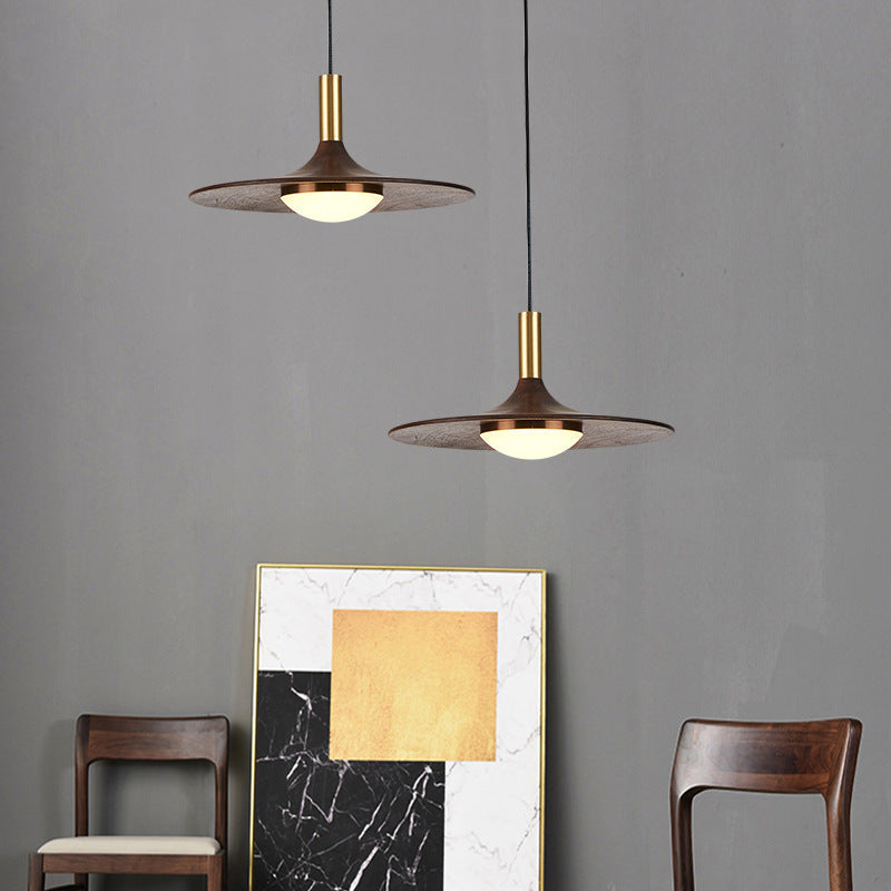 Retro Minimalist Flying Saucer Metal Pendant Light