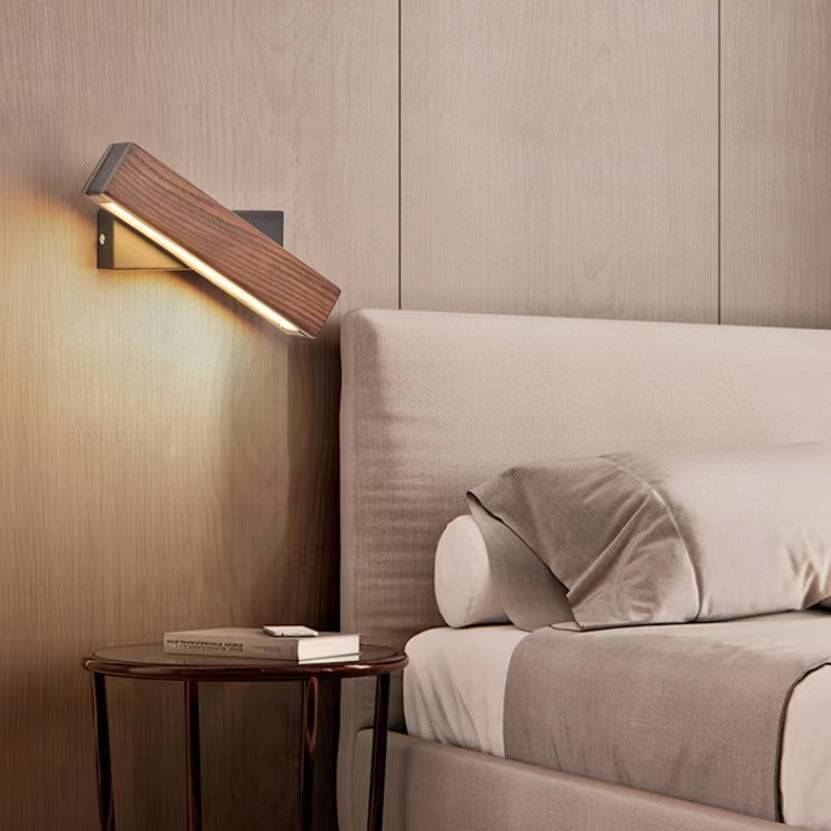 Rotatable LED Nordic Solid Wood Wall Light