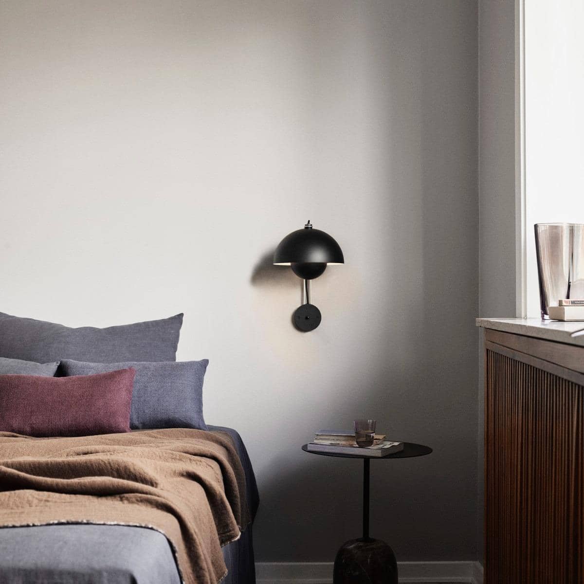 Flowerpot Scandinavian Wall Light for Bedroom