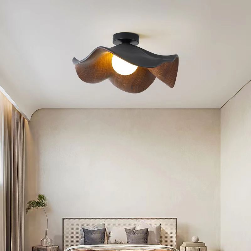 Scandinavian Artistic Lotus Leaf Ceiling Light