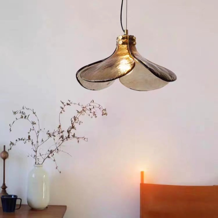 Artistic Flower Amber Glass Pendant Light