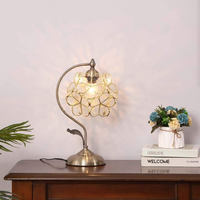 Vintage Romantic Flower Petal Glass Table Lamp