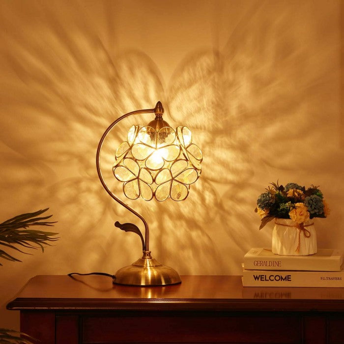 Vintage Romantic Flower Petal Glass Table Lamp