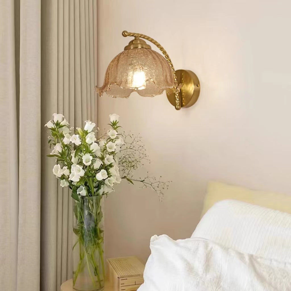 Classic Gold Arm Flower Wall Light
