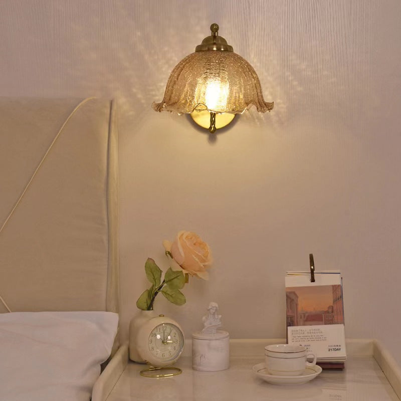 Classic Gold Arm Flower Wall Light
