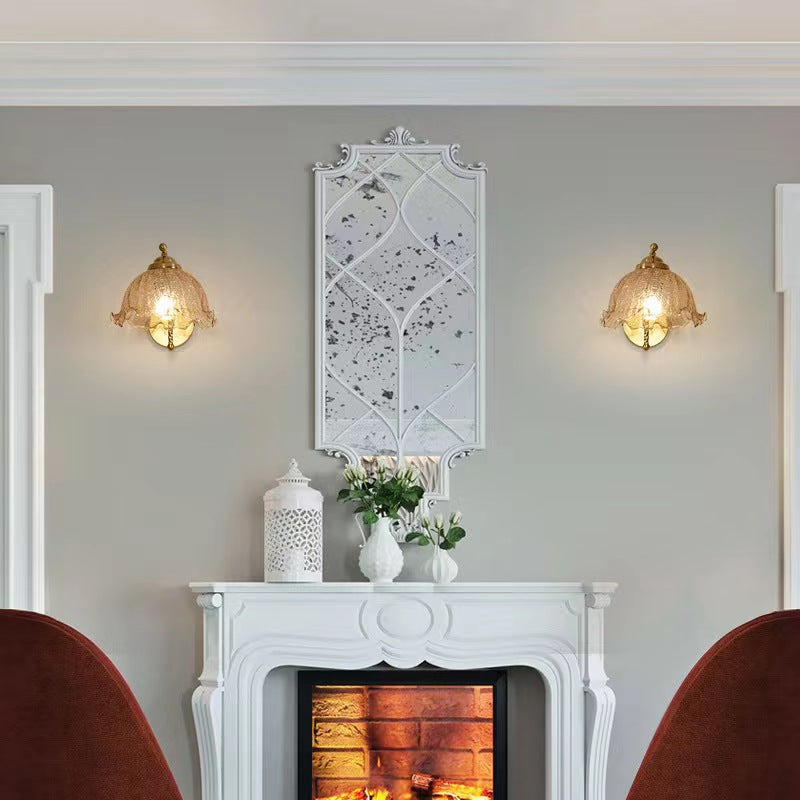 Classic Gold Arm Flower Wall Light