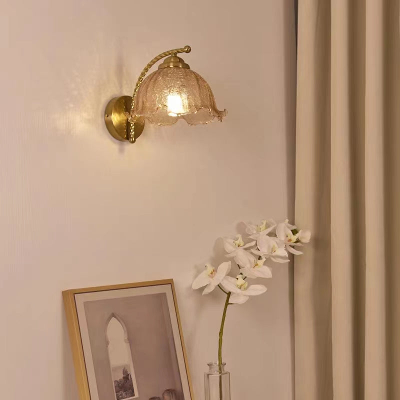 Classic Gold Arm Flower Wall Light