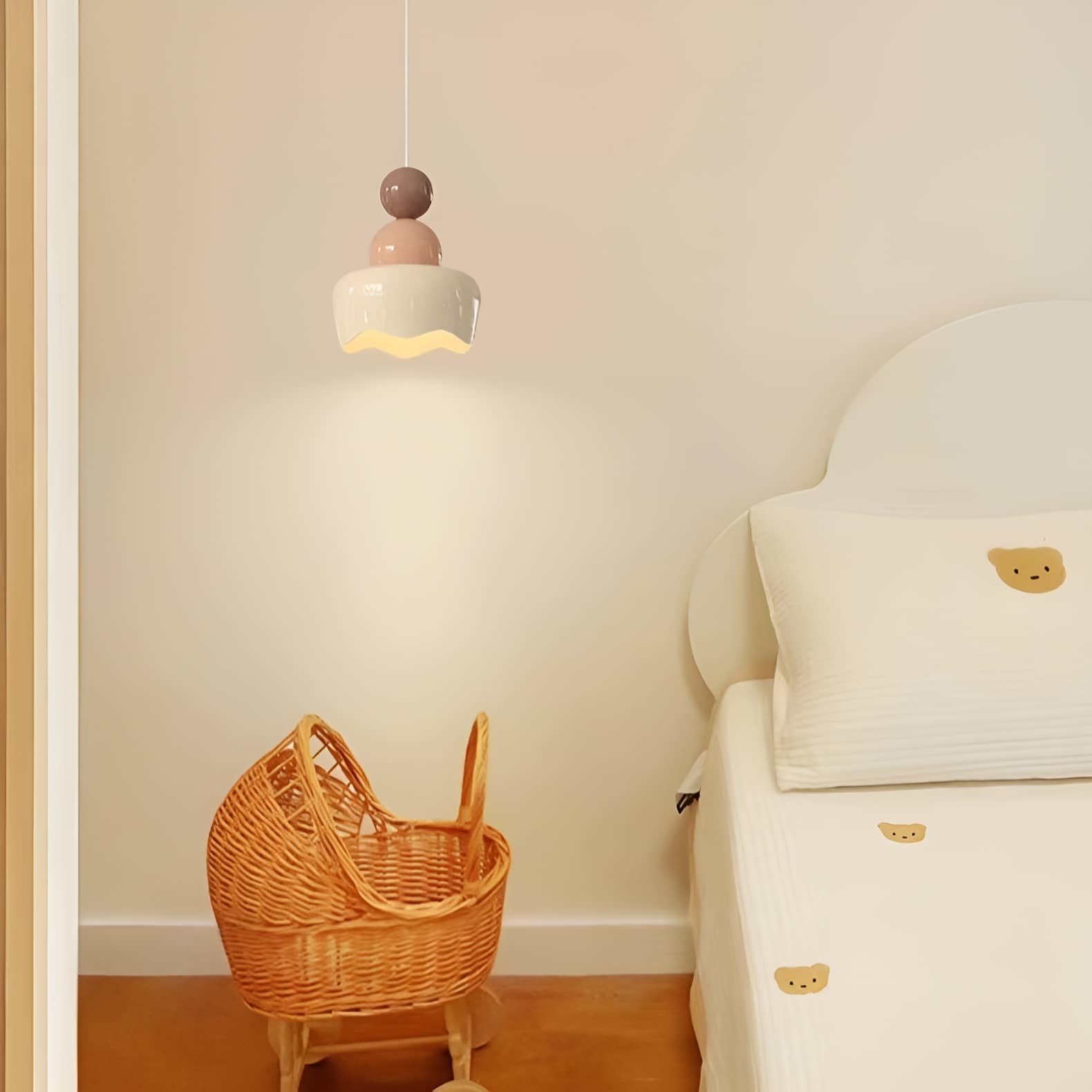 Creative Design Cream Resin Pendant Light