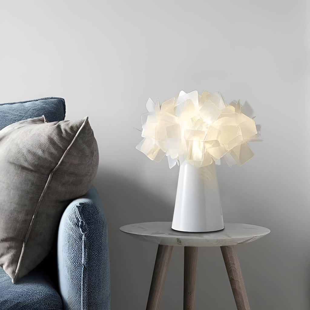 Petal Decorative Modern Cordless Table Lamp