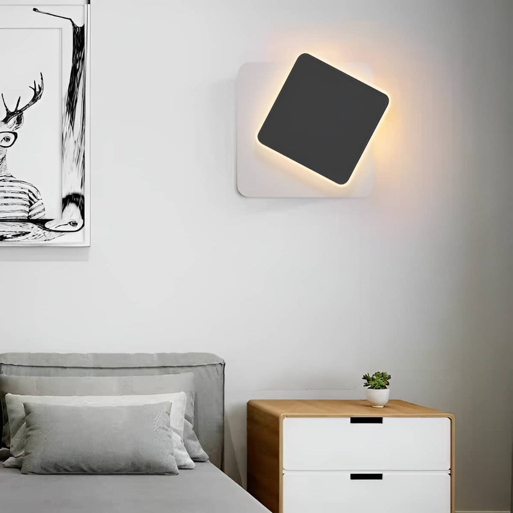 Minimalist Rotatable LED Wall Lamp for Modern Interiors
