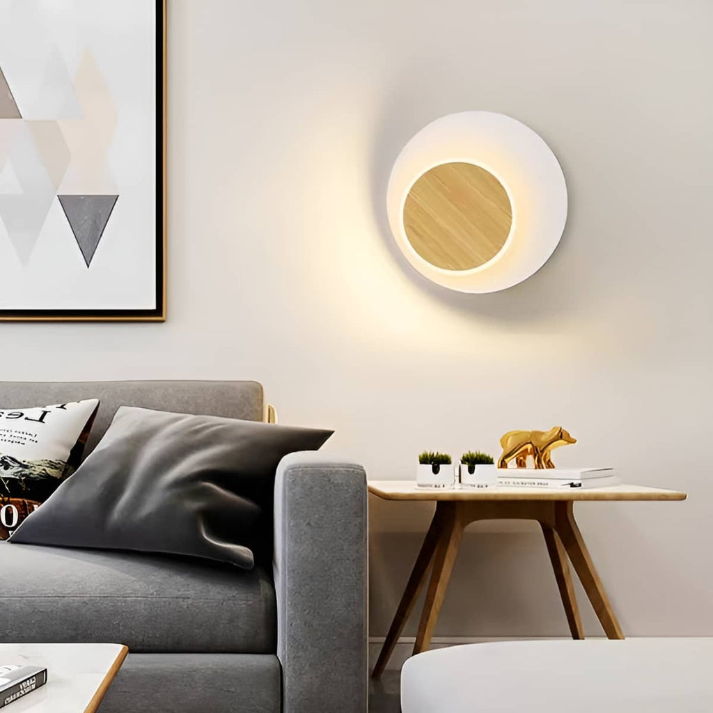 Minimalist Rotatable LED Wall Lamp for Modern Interiors