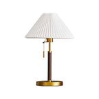 Retro Traditional Pleated Fabric Table Lamp