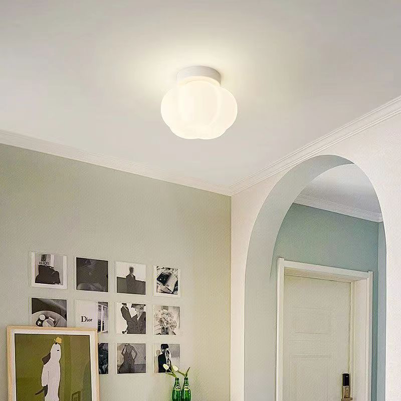 Nordic White Crown Cloud Ceiling Light