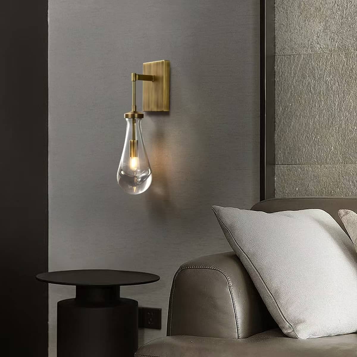 Raindrop Crystal Vintage Brass Wall Light