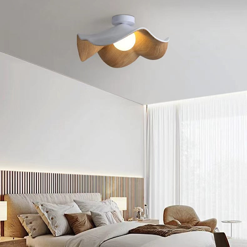 Scandinavian Artistic Lotus Leaf Ceiling Light